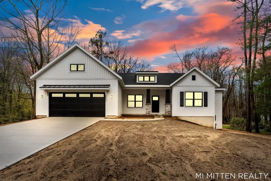 2322 Forest Trail Circle, Fennville, MI 49408 - #2