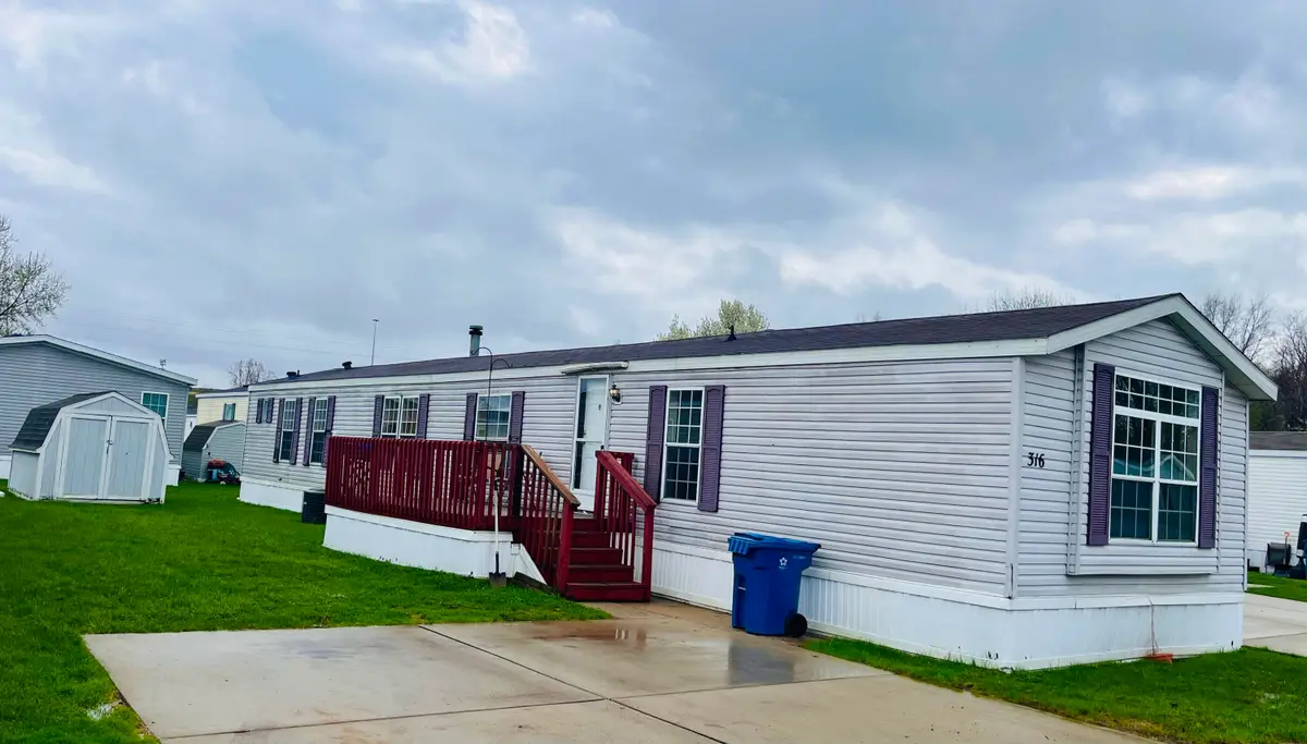 316 S Harewood Drive Sw, Grand Rapids, MI 49548 - #1