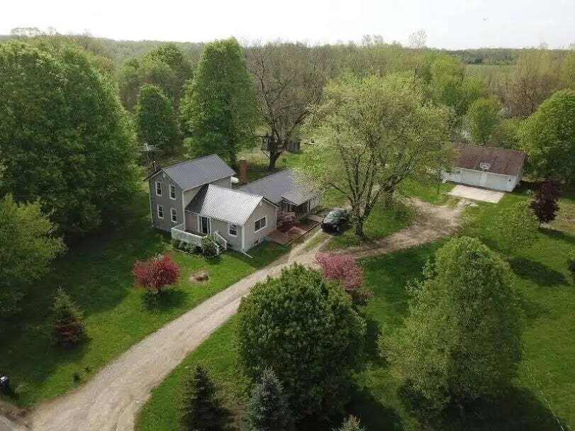 3151 E Bacon Road, Hillsdale, MI 49242 - #1