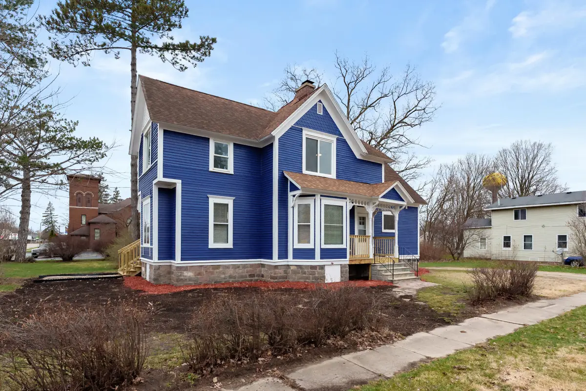 125 E Delaware Street, Decatur, MI 49045 - #1