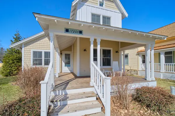 17204 5th Street, Arcadia, MI 49613