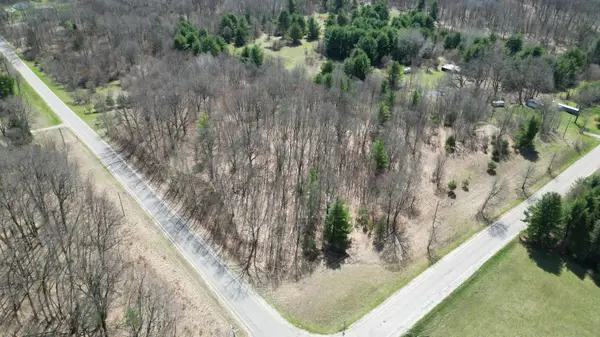 2730 W 3 Mile Road, White Cloud, MI 49349