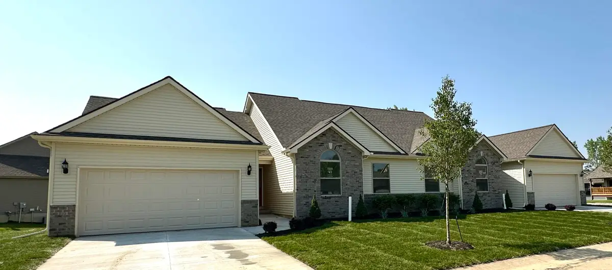 5389 Swan Drive, Burton, MI 48509 - #1