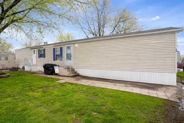 1139 Lincoln Avenue #36, Holland, MI 49423