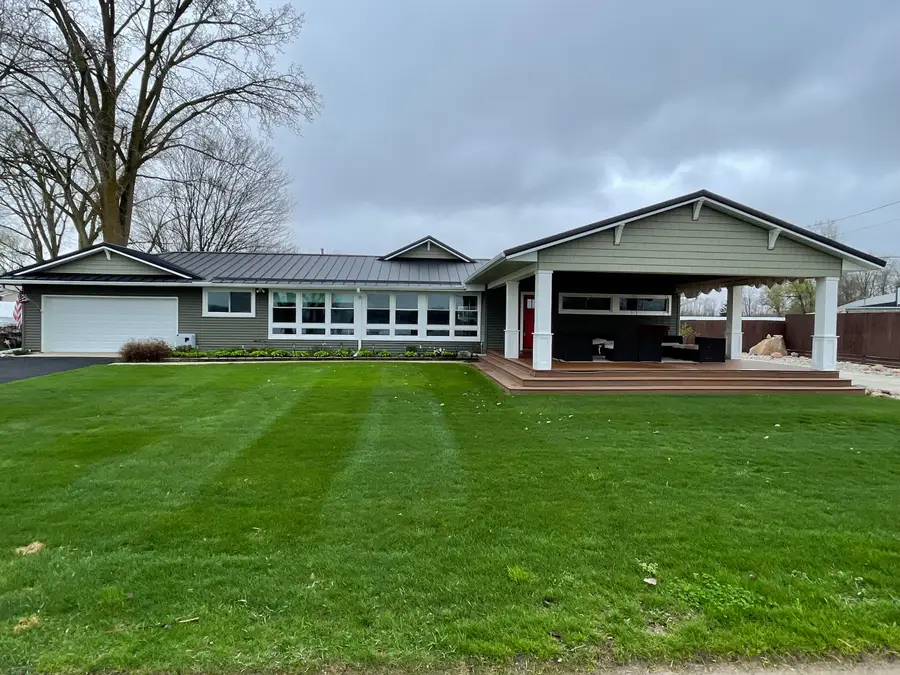 604 N Shore Drive, Crystal, MI 48818 - #3