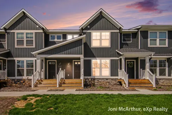 6652 S South Square Lane Ne #49, Rockford, MI 49341