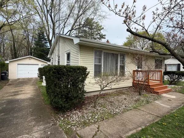 121 Elmside Road, Benton Harbor, MI 49022