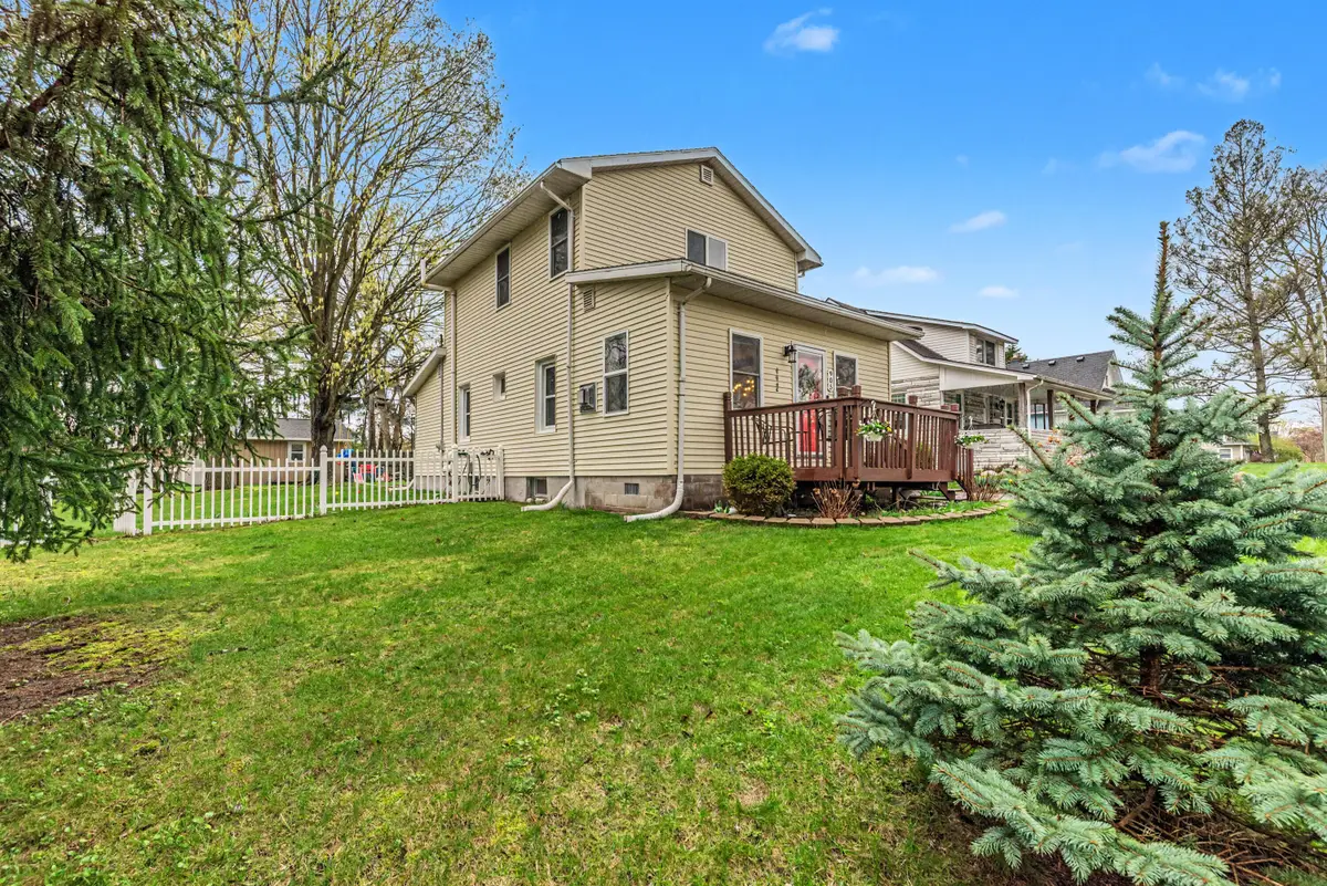 905 Michigan Street, Brighton, MI 48116 - #1