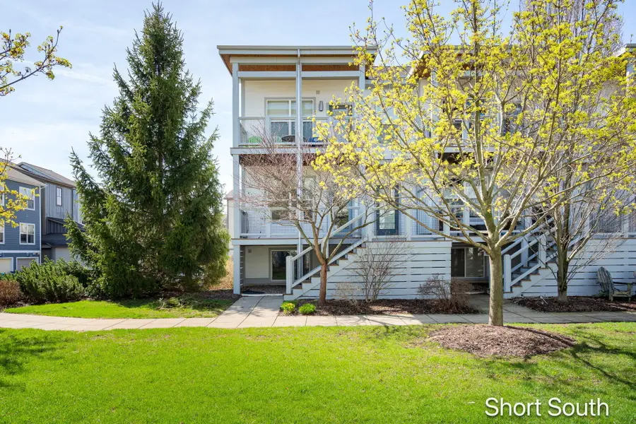 2090 Celadon Drive Ne, Grand Rapids, MI 49525 - #2