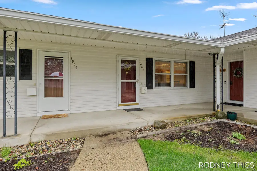 1908 Elizabeth Lane, Jenison, MI 49428 - #2