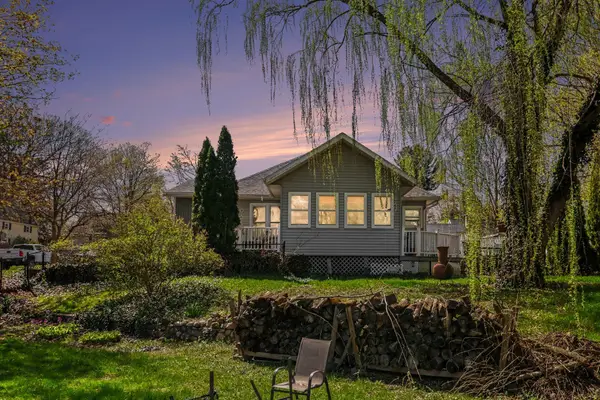 326 W Chart Street, Plainwell, MI 49080