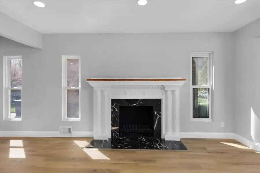 19350 Littlefield Street, Detroit, MI 48235 - #2