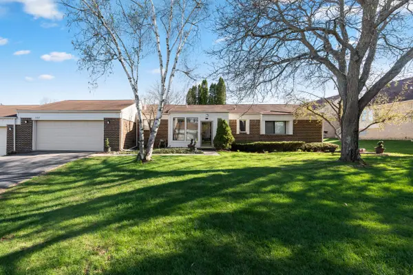 5327 Fairway Court, West Bloomfield, MI 48323