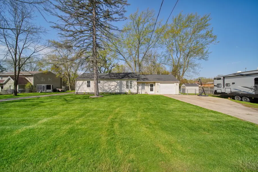 174 Long Avenue, Michigan Center, MI 49254 - #2