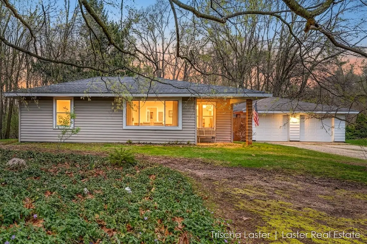 835 M-89, Plainwell, MI 49080 - #1