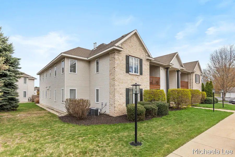 12265 S Crystal Waters Drive #5, Holland, MI 49424 - #2