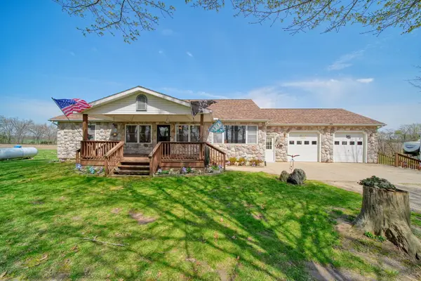 14912 Devereaux Road, Albion, MI 49224