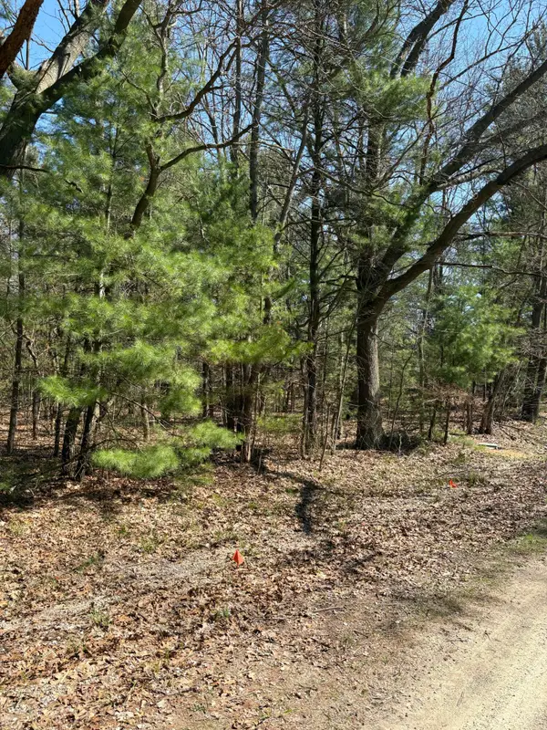V/L Fenner Road, Muskegon, MI 49445