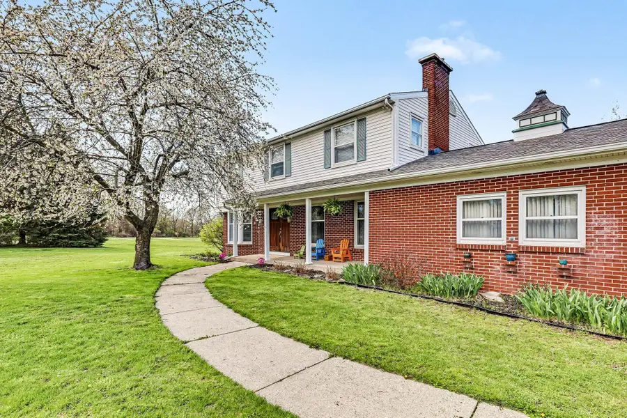 319 Greenridge Drive Nw, Grand Rapids, MI 49544 - #2