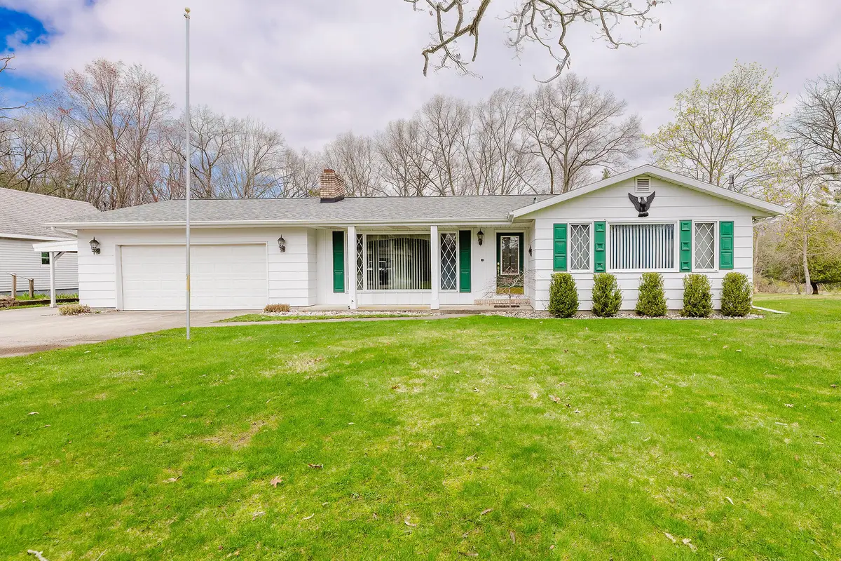 4236 W White Lake Drive, Whitehall, MI 49461 - #1