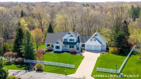 7250 Beverly Drive, South Haven, MI 49090