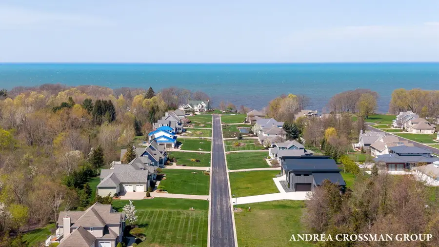 7250 Beverly Drive, South Haven, MI 49090 - #3