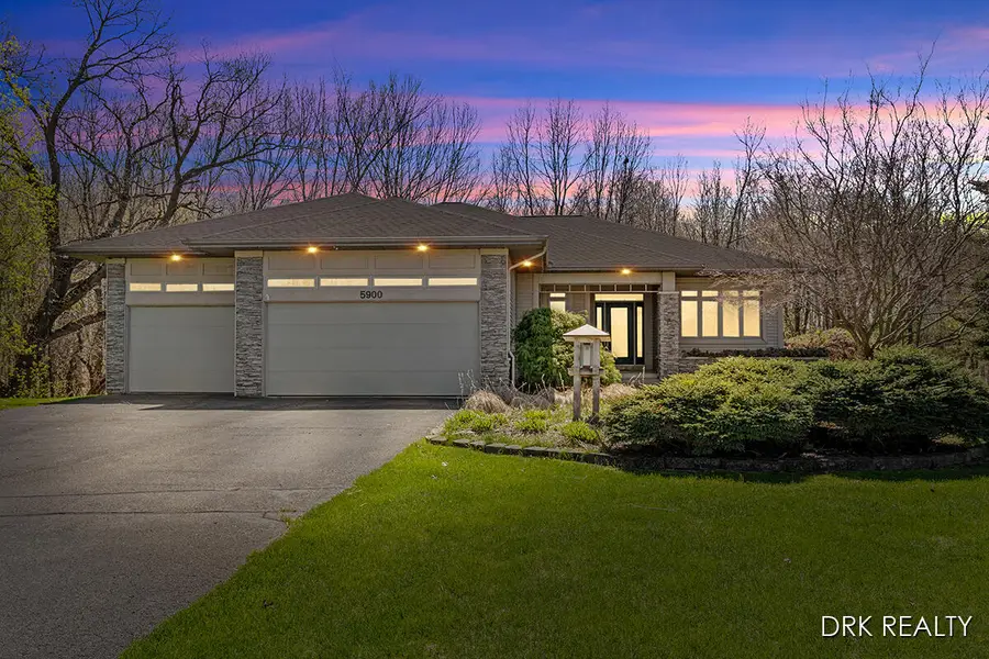 5900 Cannon Hills Drive Ne, Ada, MI 49301 - #2