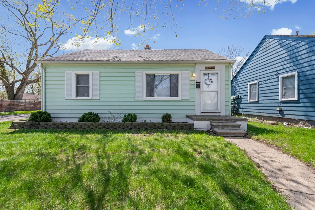 24601 Dartmouth Street, Dearborn Heights, MI 48125 - #1