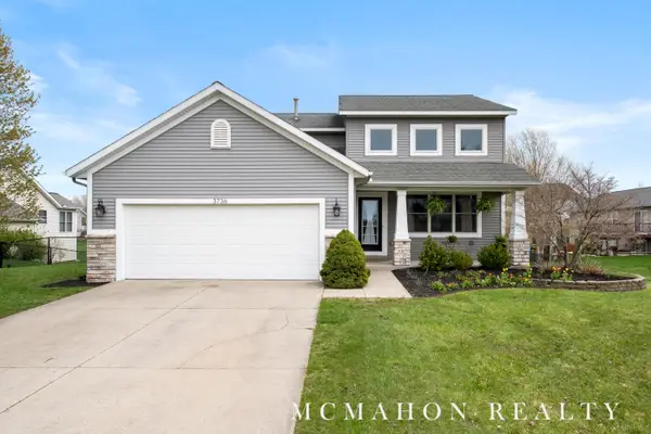3736 Sussex Court, Zeeland, MI 49464