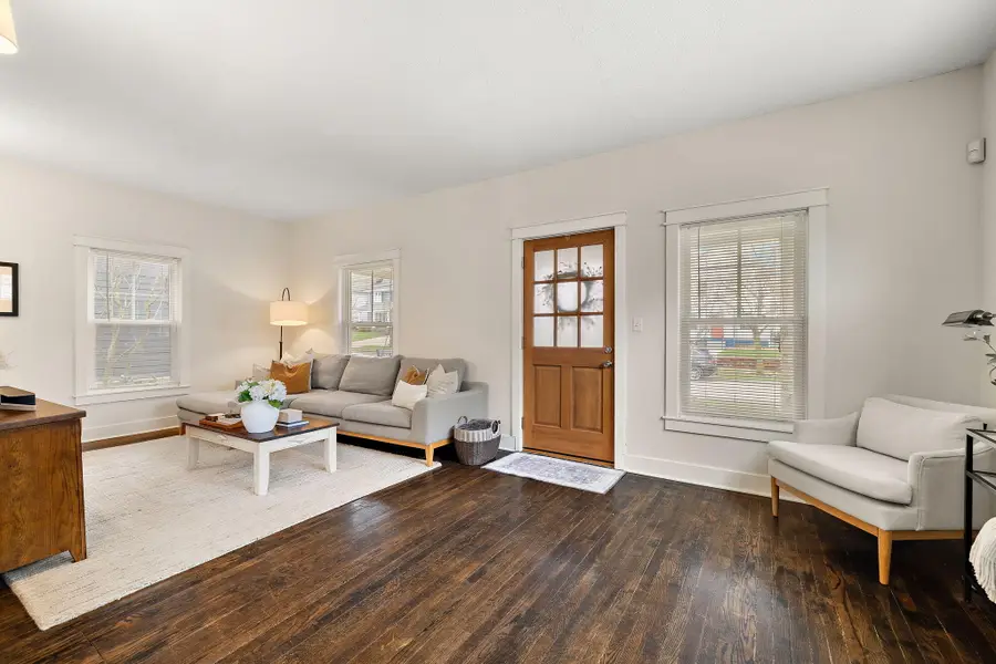 107 Lowell Avenue Ne, Grand Rapids, MI 49503 - #3