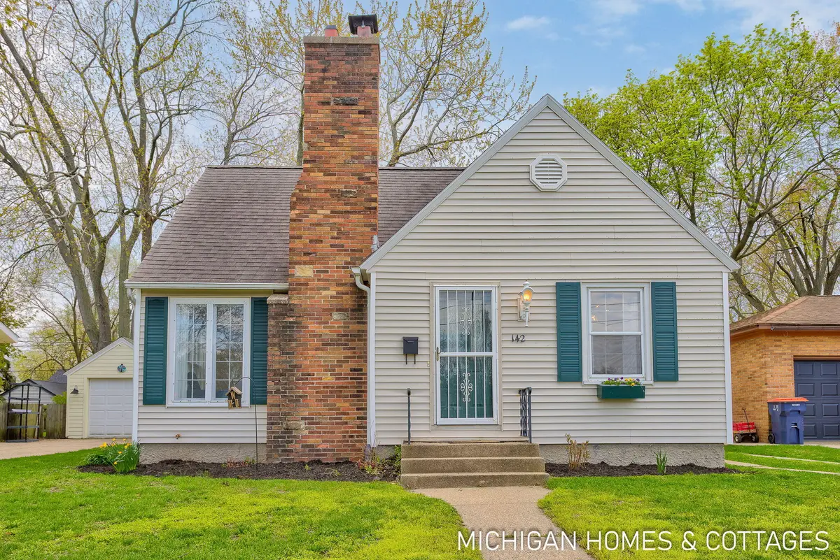142 W 22nd Street, Holland, MI 49423 - #1