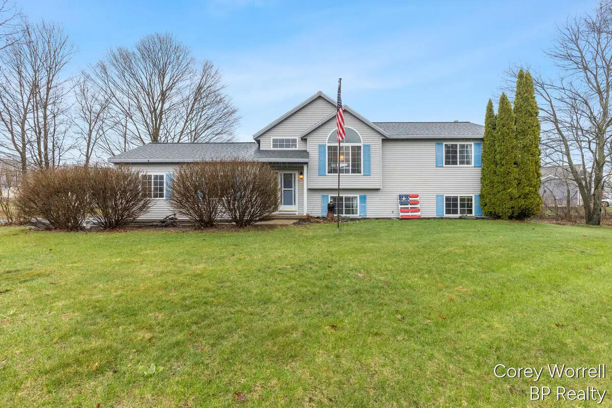 2849 Bark Court, Cedar Springs, MI 49319 - #1