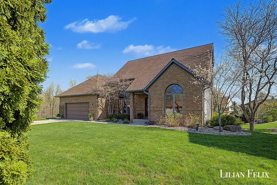 7924 Park Ridge Drive Sw, Jenison, MI 49428 - #2