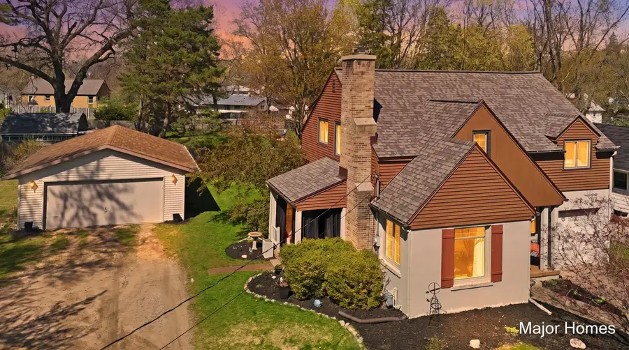 1017 Lamberton Street Ne, Grand Rapids, MI 49505 - #2