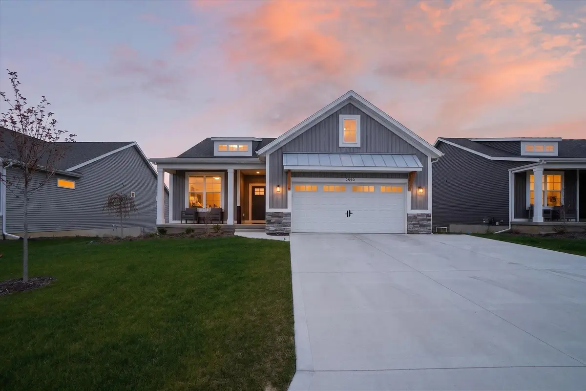 2550 Meadow Ridge Drive, Grand Rapids, MI 49534 - #1