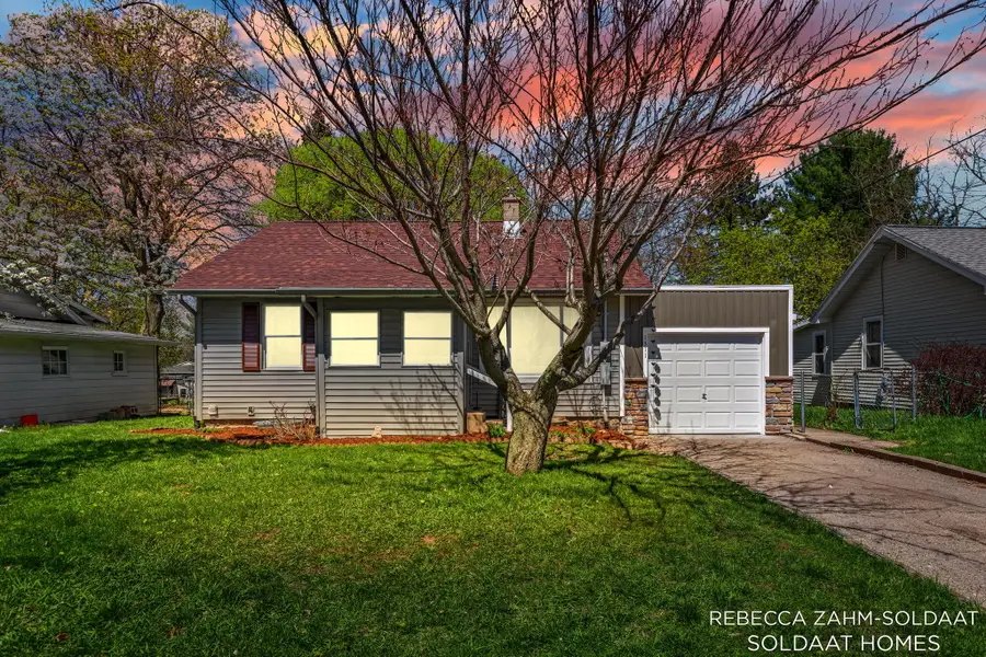 1311 Calgary Street Ne, Grand Rapids, MI 49505 - #2