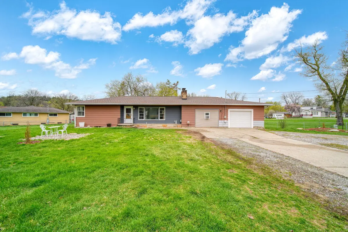 220 Meadow Lane, Jackson, MI 49203 - #1