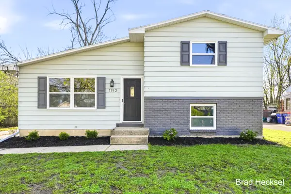 1742 Woodlawn Avenue Se, Grand Rapids, MI 49506