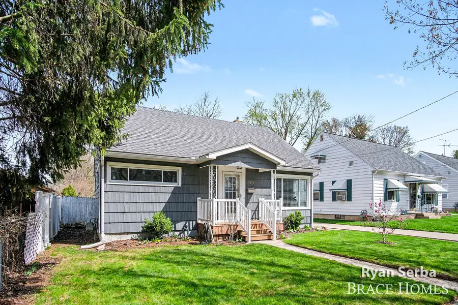 1009 Drexel Drive Ne, Grand Rapids, MI 49505 - #3