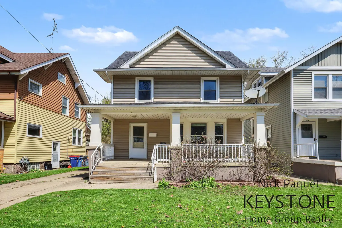 1309 Fulton Street W, Grand Rapids, MI 49504 - #1