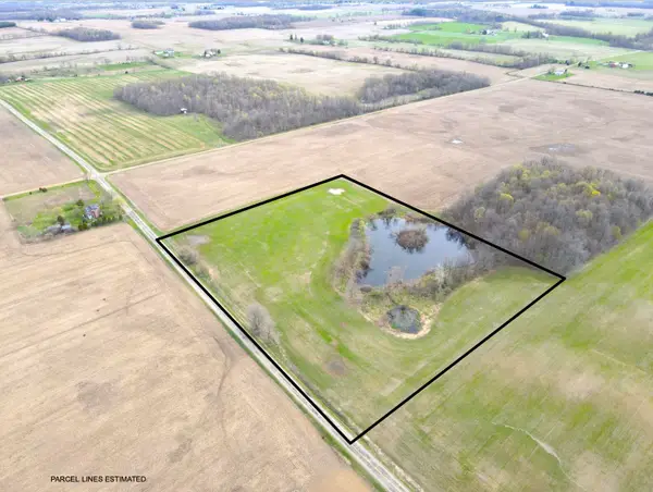 Long Lake Road, Reading, MI 49274