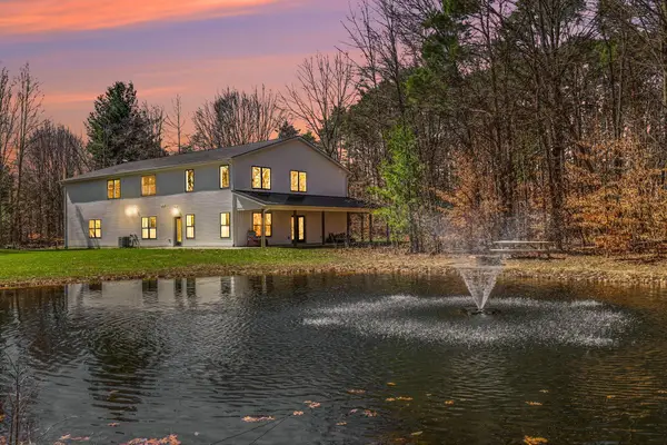 4662 Cloverville Road, Fruitport, MI 49415