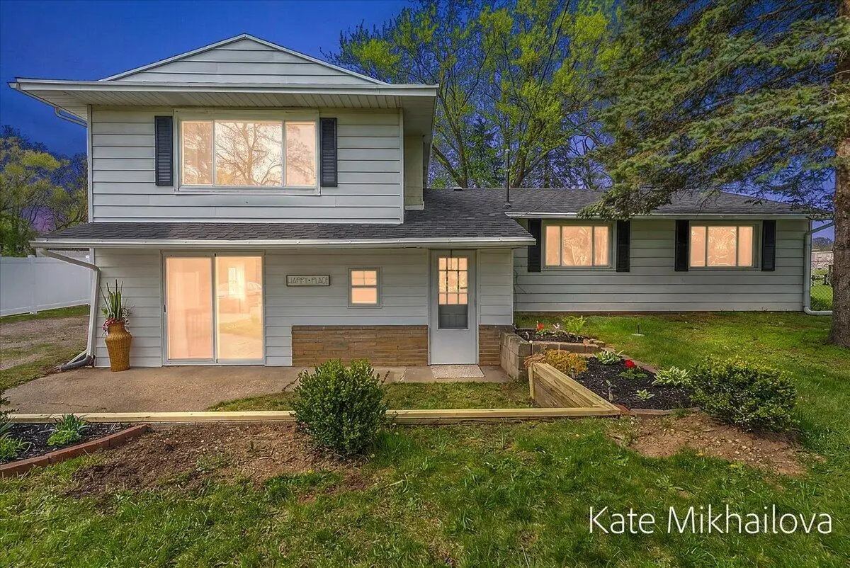 126 Blanche Avenue, Kalamazoo, MI 49001 - #1