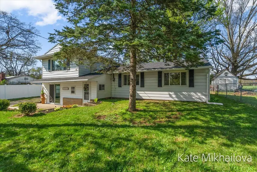 126 Blanche Avenue, Kalamazoo, MI 49001 - #3