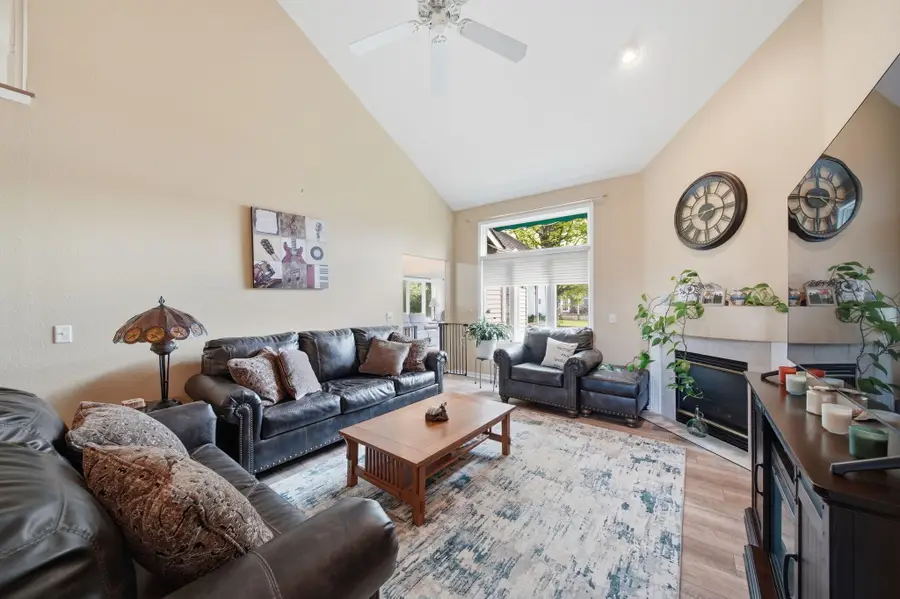 689 Korey's Circle #16, Blissfield, MI 49228 - #3
