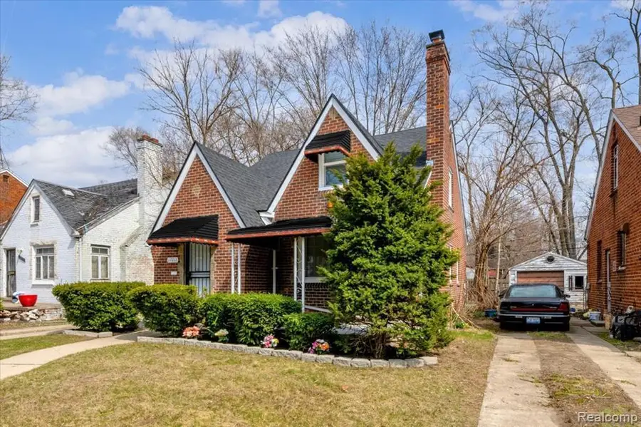 17212 Sunderland Road, Detroit, MI 48219 - #3