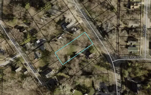 634 S 3rd Street, Niles, MI 49120
