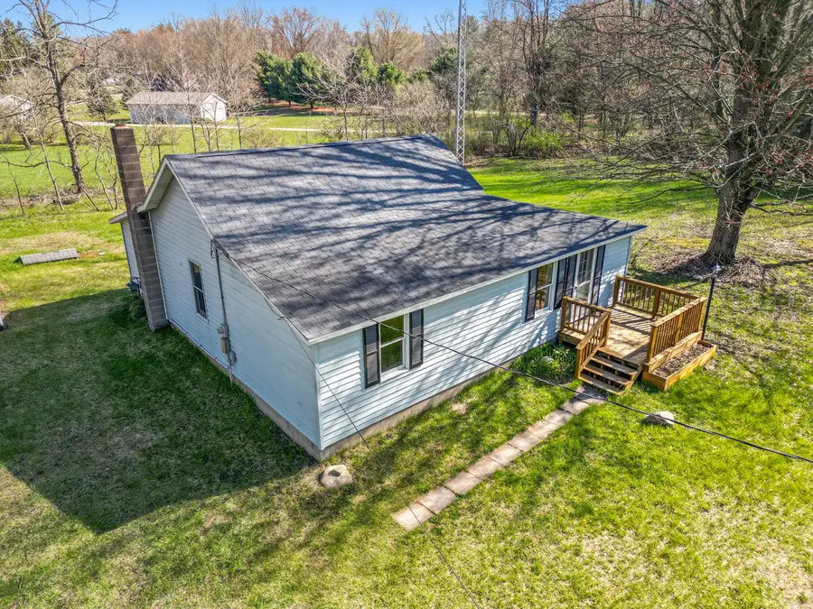 9080 Roosevelt Road, Holton, MI 49425 - #3