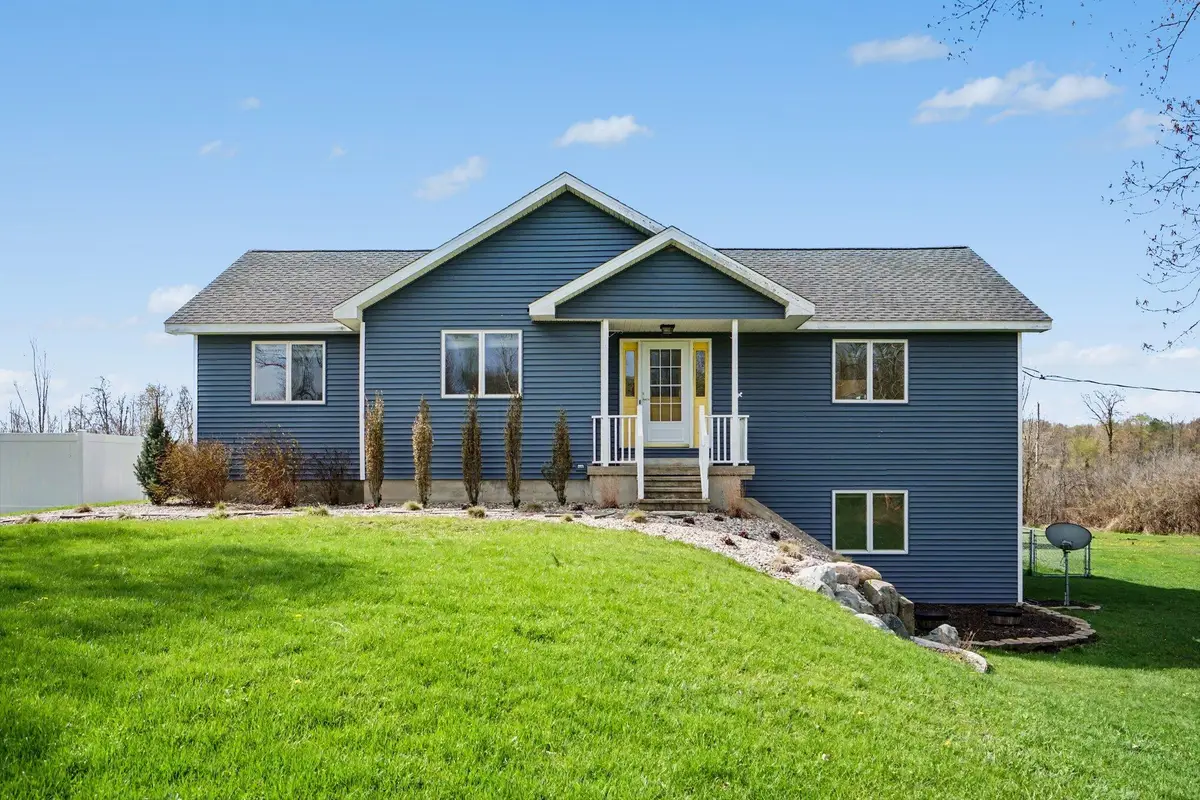 3214 7th Street, Wayland, MI 49348 - #1