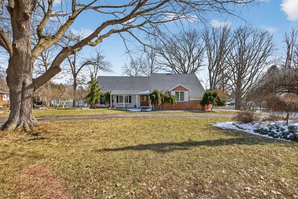 3825 W Walmont Road, Jackson, MI 49203